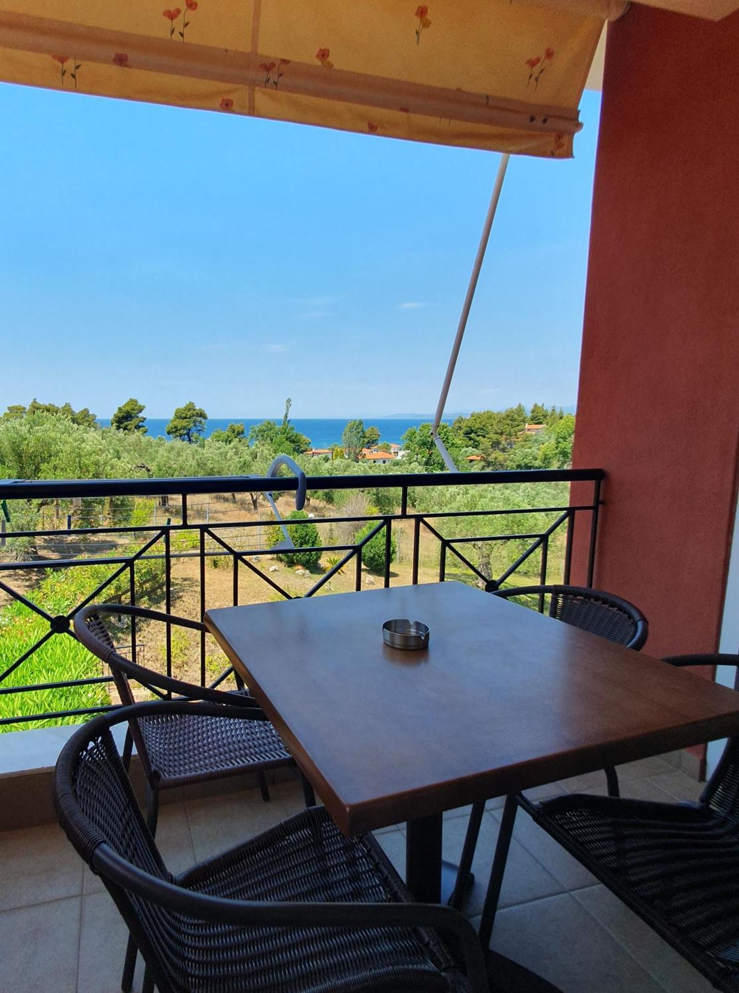 Agrili Apartments & Rooms Elia Nikitis Pokoj fotografie